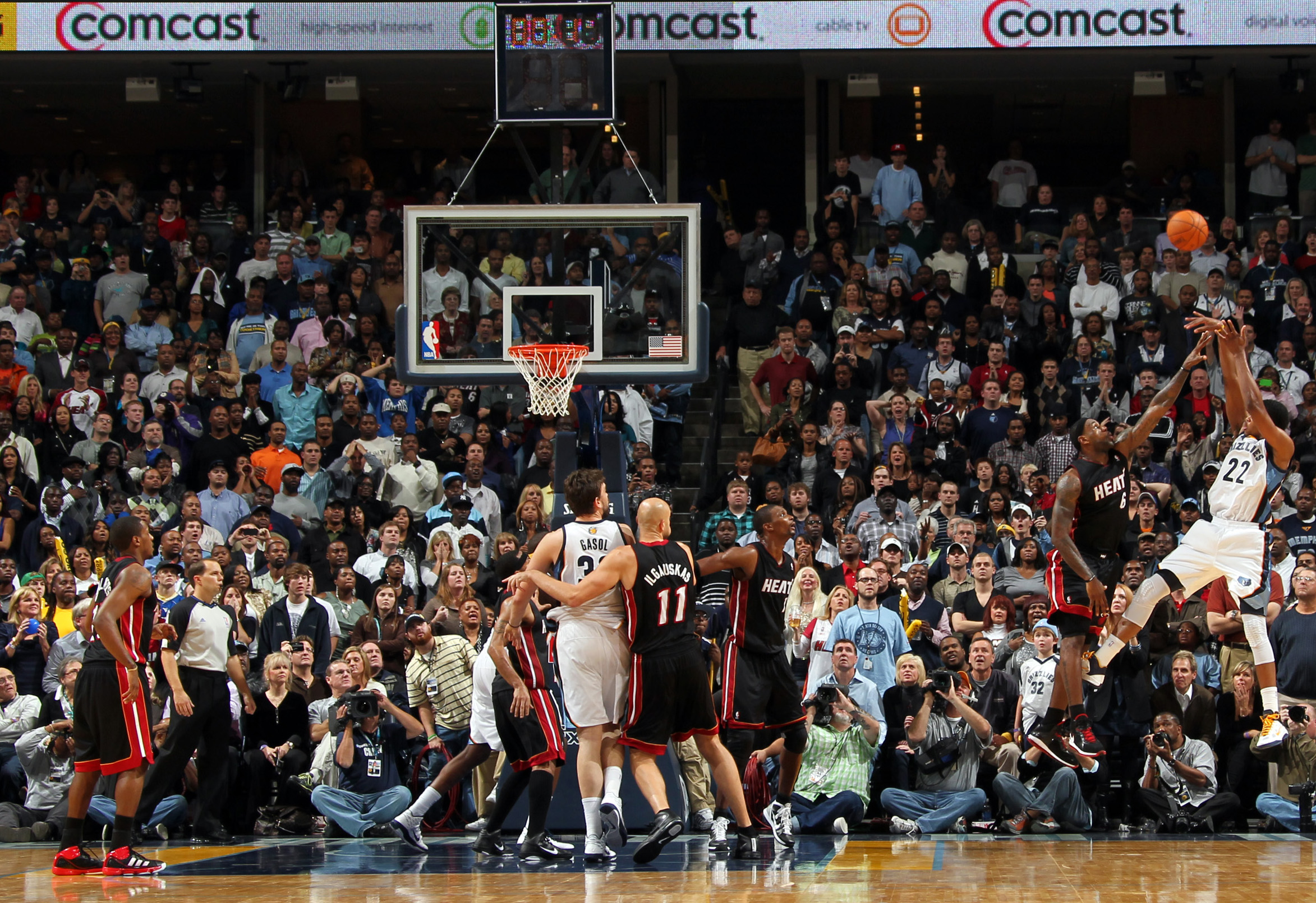 Baloncesto Nba Five Blake Griffin Y Rudy Gay Dos Imágenes Espectaculares En La Madrugada Nba